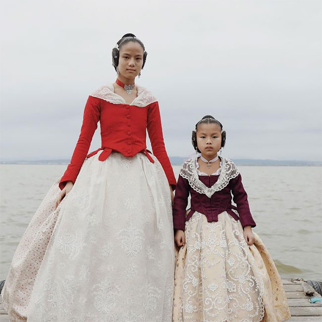 Falleras de las Fallas de Valencia