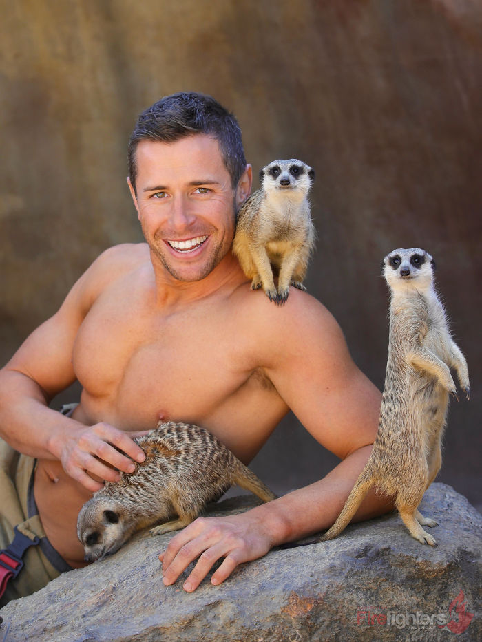 BomberosAustralianos 4 calendario beneficiencia buenacausa animales Australia fotografía erótico