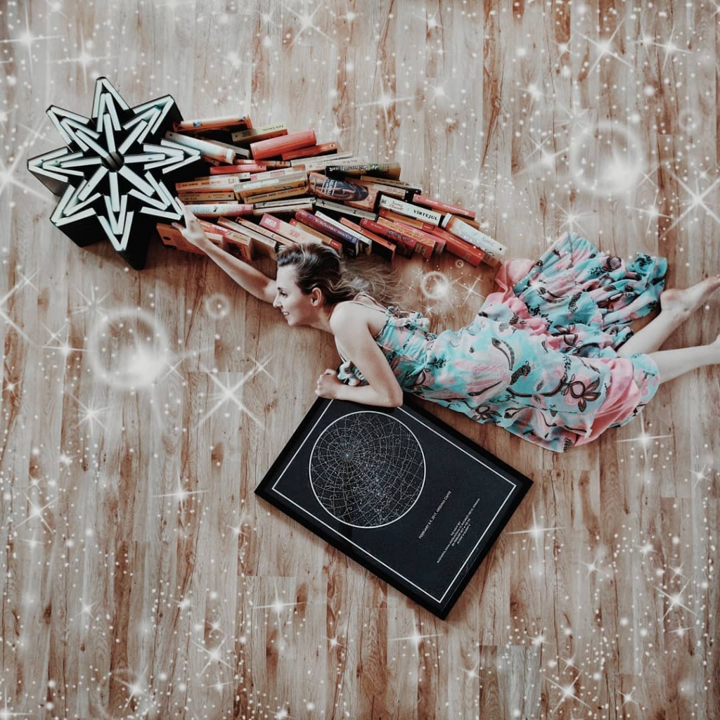 ElizabethSagan 13 bookstagrammer Instagram libros lectura artefotográfico photoshop imaginación