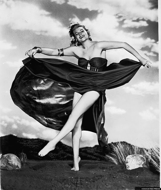 Rita Hayworth culturainquieta