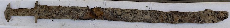 SagaVanecek 2 LagoVidostern espada antigüedades descubirmientos historia noticia