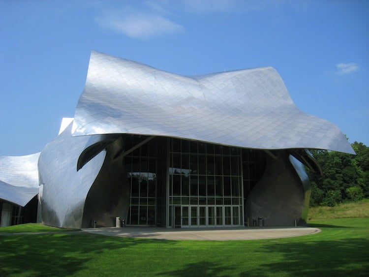 Centro Richard B. Fisher, Annandale-on-Hudson, Nueva York. Frank Gehry.