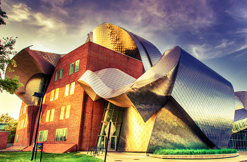 Edificio Peter B. Lewis, Cleveland, Ohio. Frank Gehry.