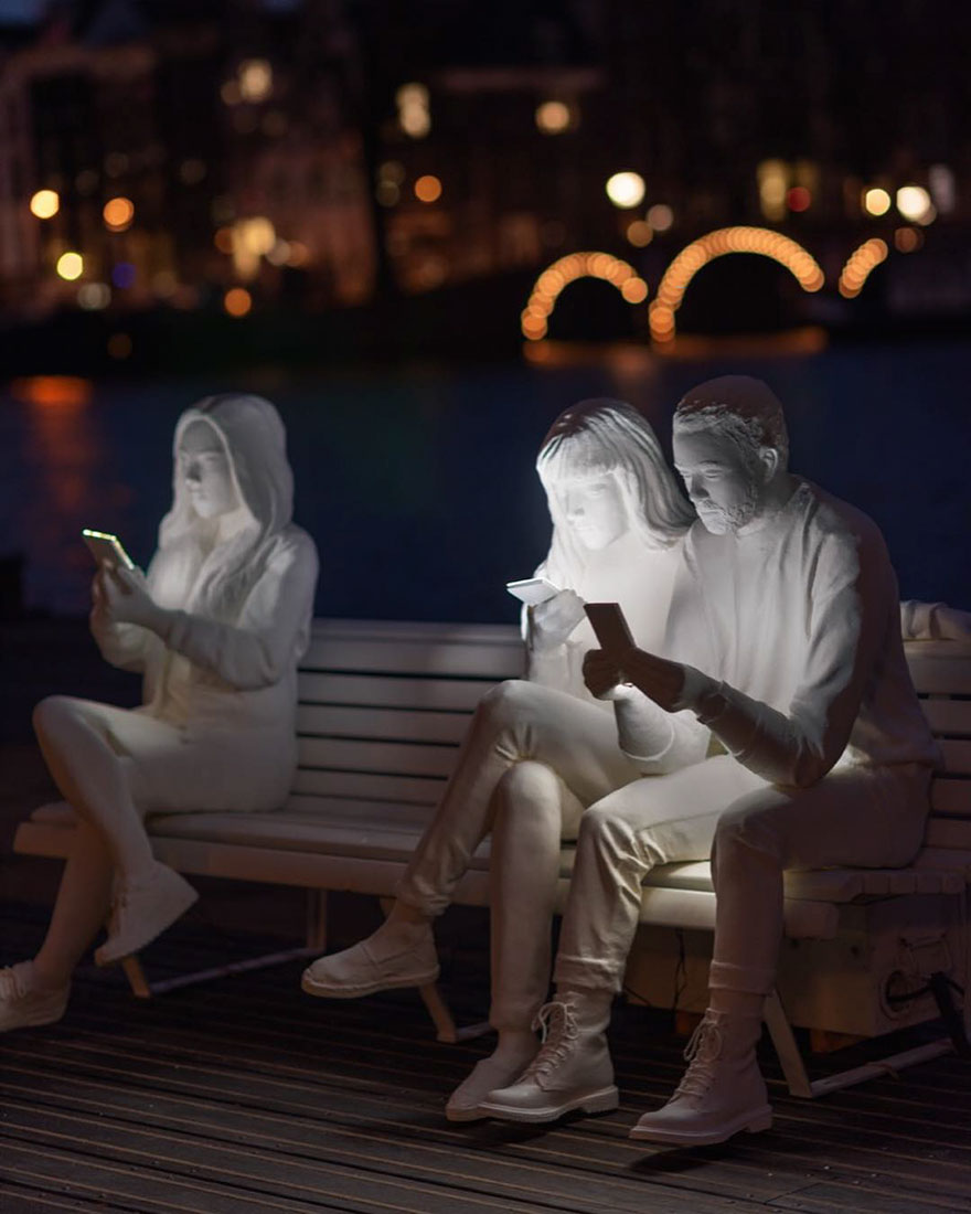 AmsterdamLightFestival 1 GaliMayLucas KarolineHinz AbsorbedByLight escultura sociedad estilodevida intervencionesurbanas
