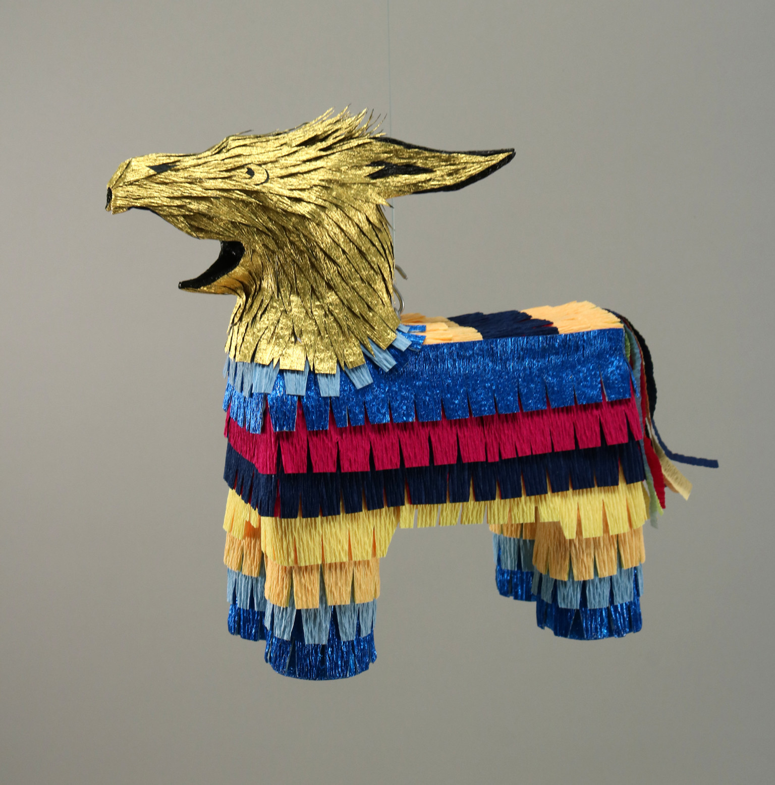 RobertoBenavidez 6 arte escultura artesanía IlluminatedPiñata fantasía criaturas color 3D