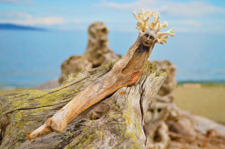 DebraBernier 4 escultura artesanía naturaleza bosques Canadá madera intervenciones