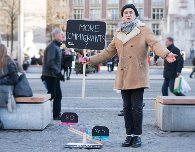 Street Debater 01