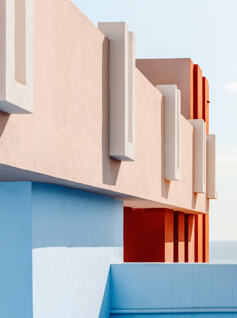 La Muralla Roja, Alicante (1973)