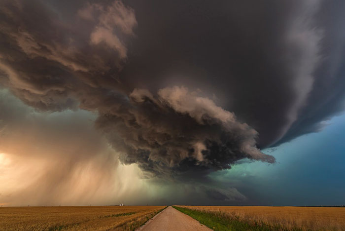 Entre Waynoka y Enid, Oklahoma, Estados Unidos, por John Finney