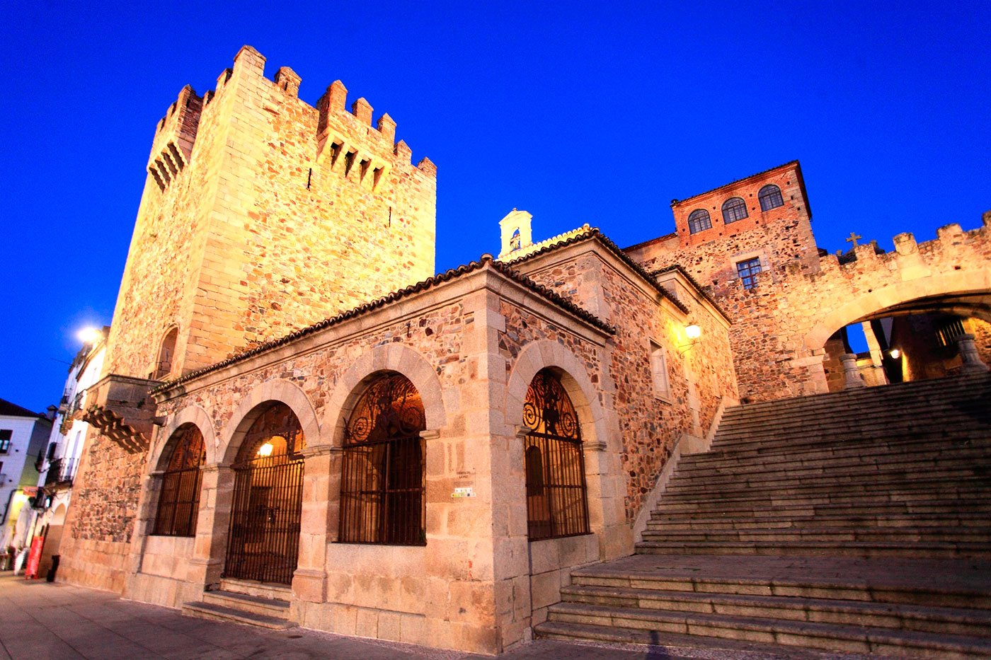 ciudad vieja caceres 3f4e45cc 1400x933