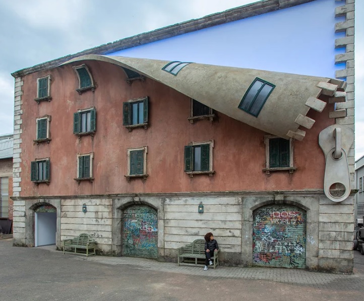 Alex Chinneck 8 Milan diseño efecto optico arquitectura escultura IQOS World Revealed cremallera