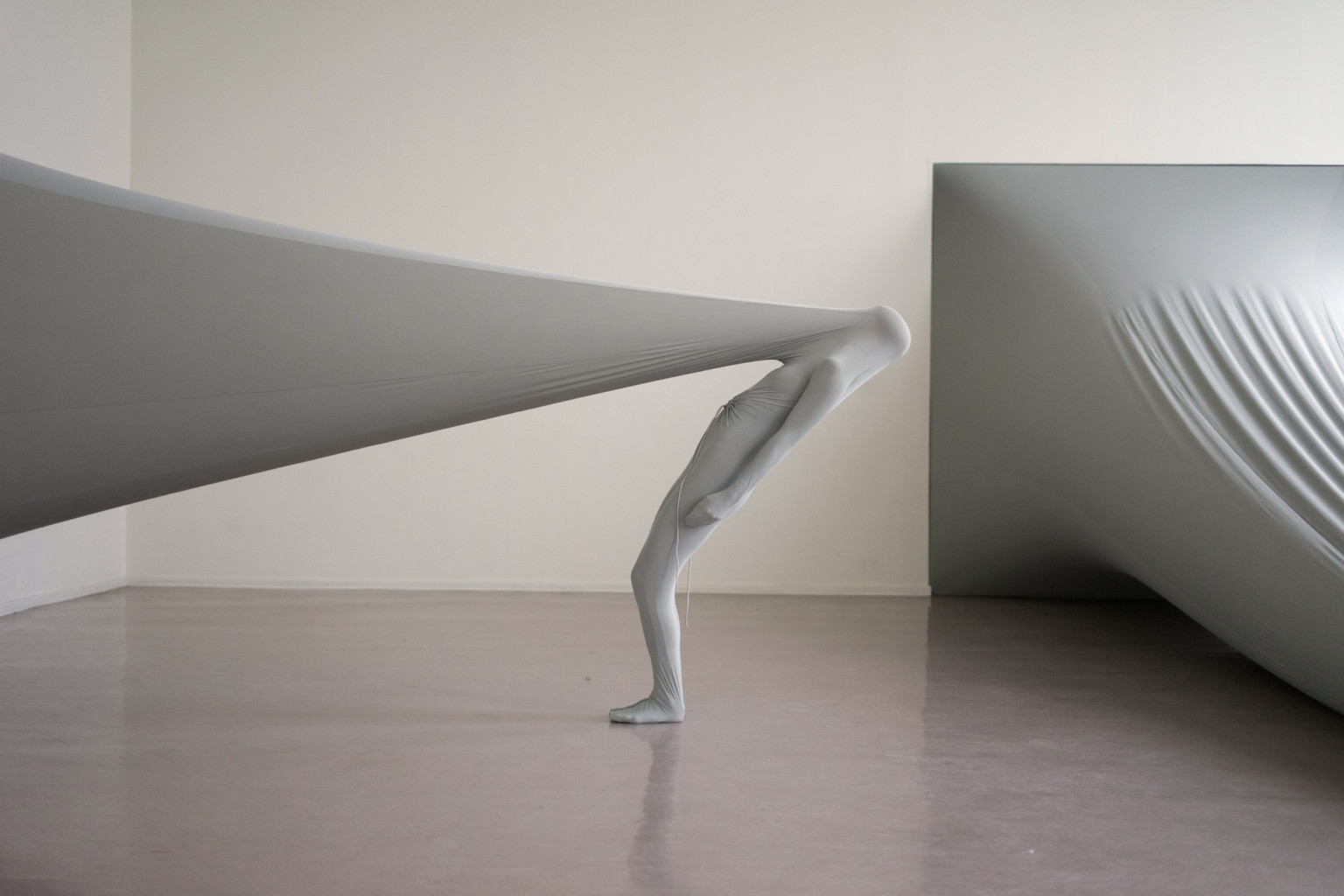 Malin Bulow 4 escultura diseno vanguardia instalaciones