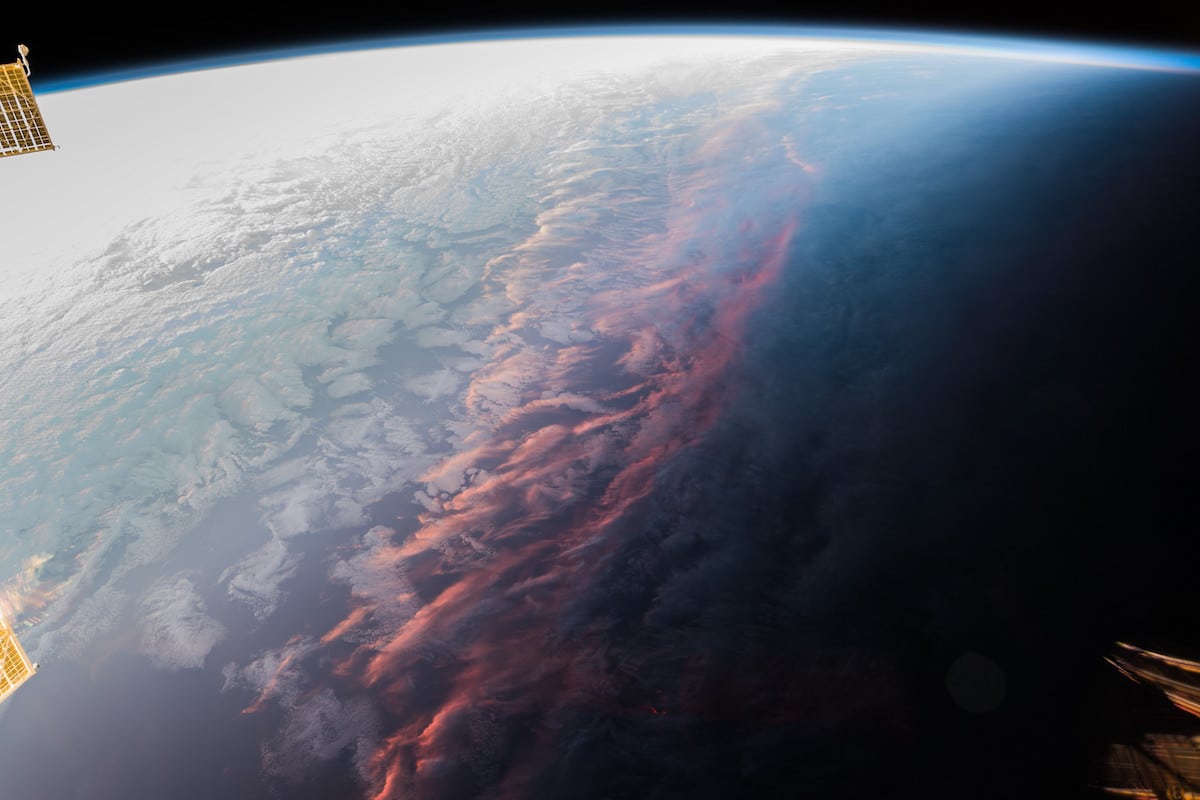 Alexander Gerst 2 astronauta galaxia planeta fotografia atardecer