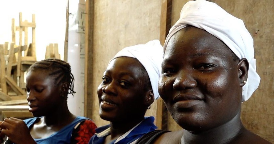 Recicle Pay 2 Nigeria escuela plastico infancia educacion estilo de vida ecologia