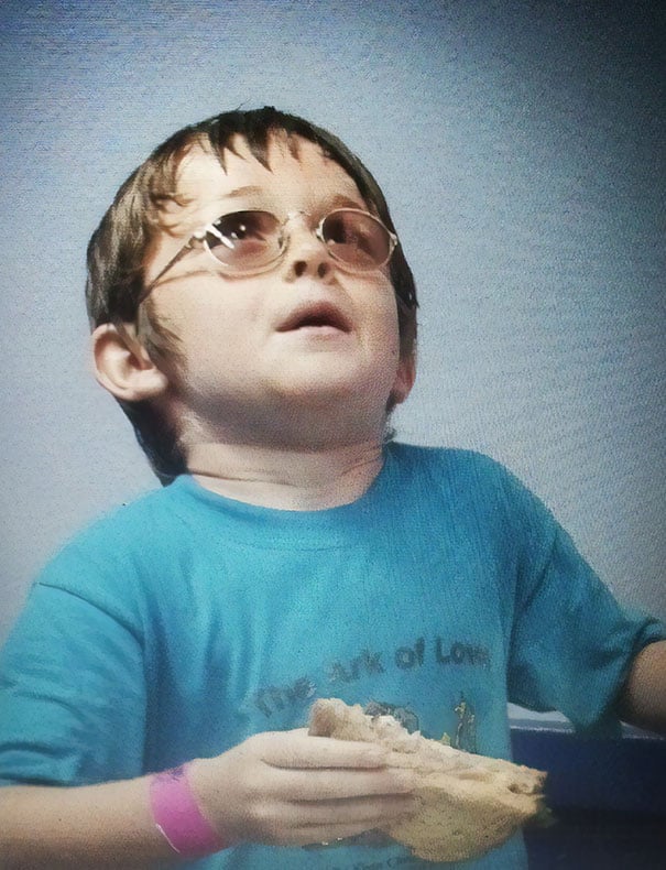 funny embarrassing childhood photos kids looking older 207 5cf0eb2049742 605