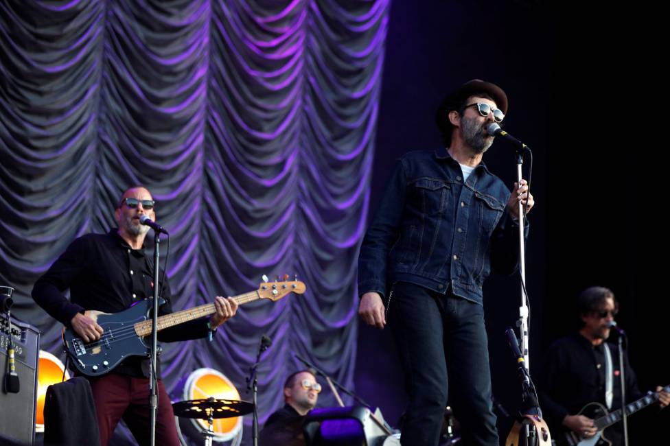 EELS DECODE