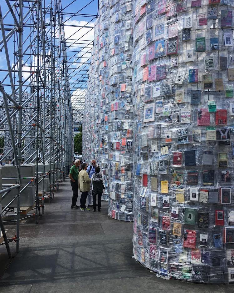 Marta Minujin 4 Partenon libros arquitectura nazismo censura instalacion