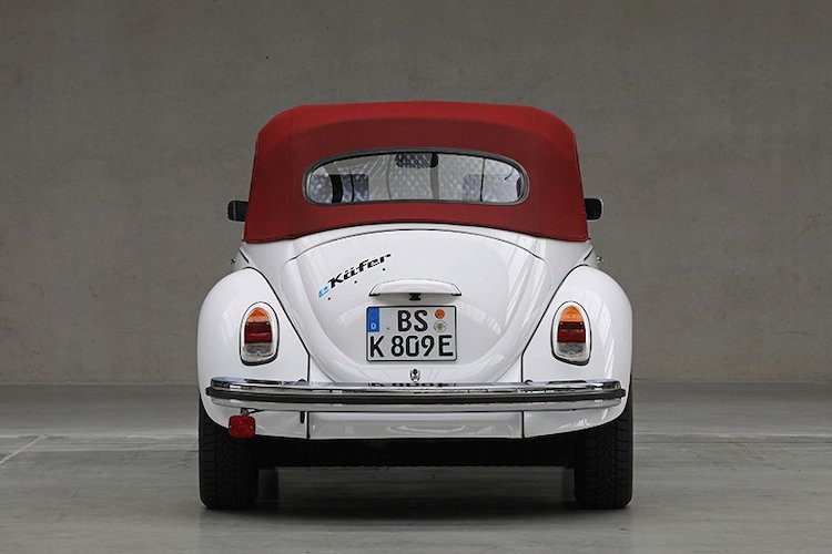 Volkswagen electrico 3 coche motor diseno vintage retro sostenibilidad