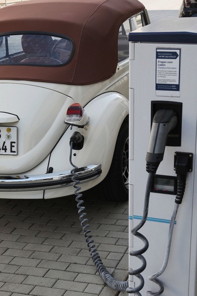 Volkswagen electrico 7 coche motor diseno vintage retro sostenibilidad