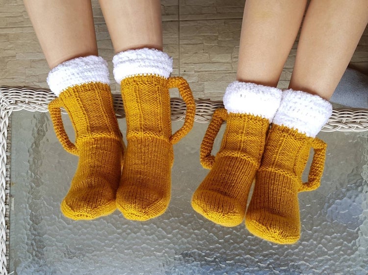 Calcetines con forma de jarra de cerveza 1