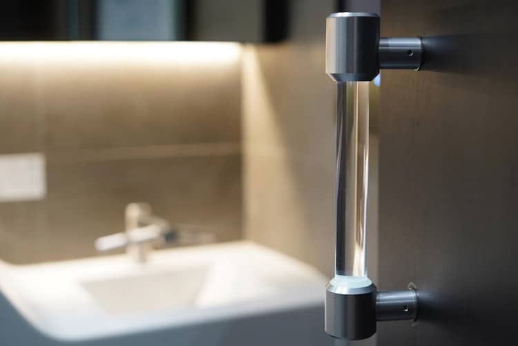 Diseñan manillas de puertas que se autodesinfectan para evitar enfermedades contagiosas 1