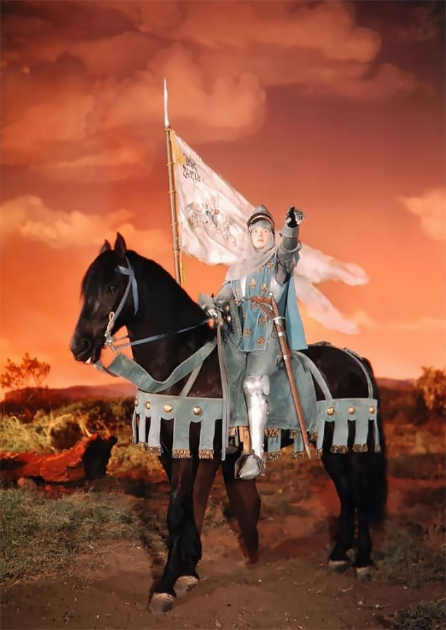 Ingrid Bergman como Juana de Arco16