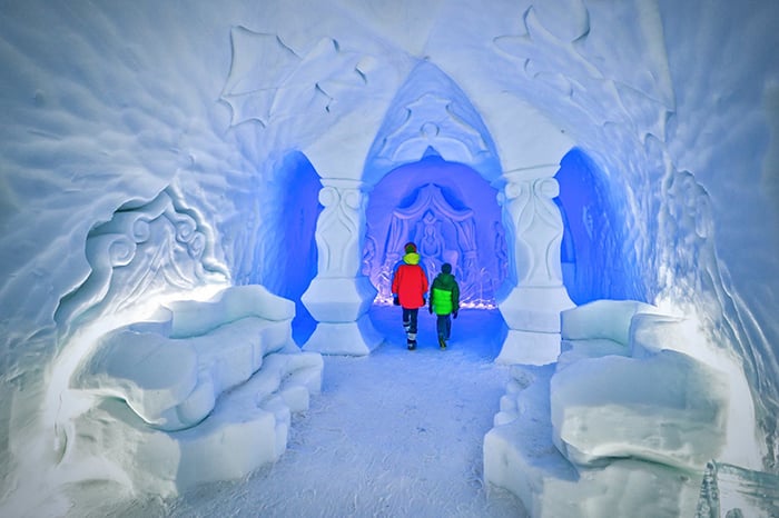 Se construye en Polonia el laberinto de nieve más grande del mundo 5