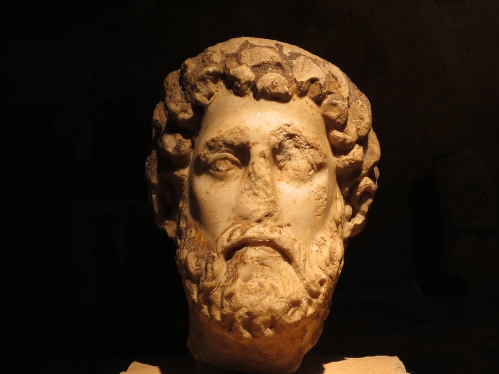 Busto griego