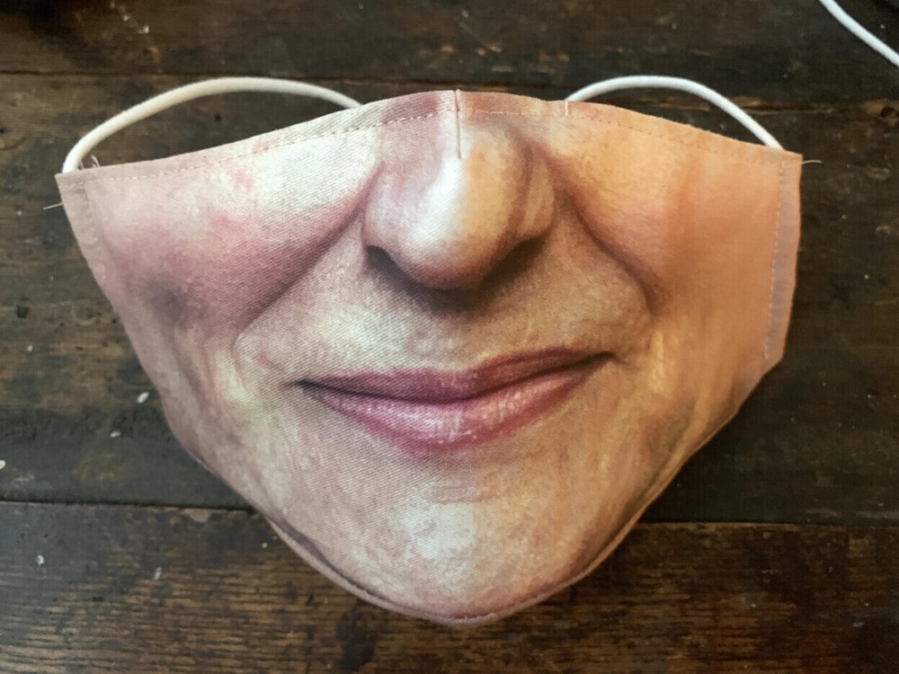 mascarilla con cara