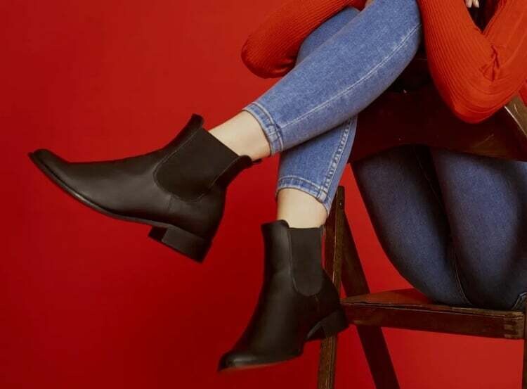 Botines hechos con piel de nopal