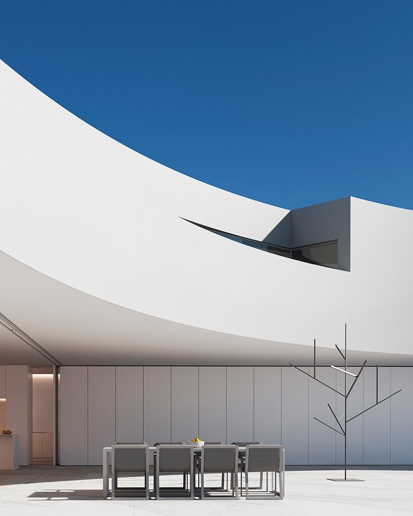 fran silvestre arquitectos house of the sun designboom 04
