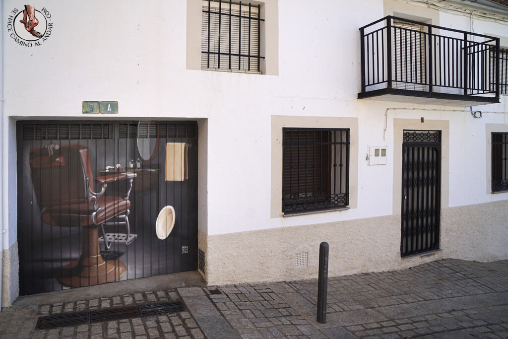 romangordo ruta trampantojos peluqueria