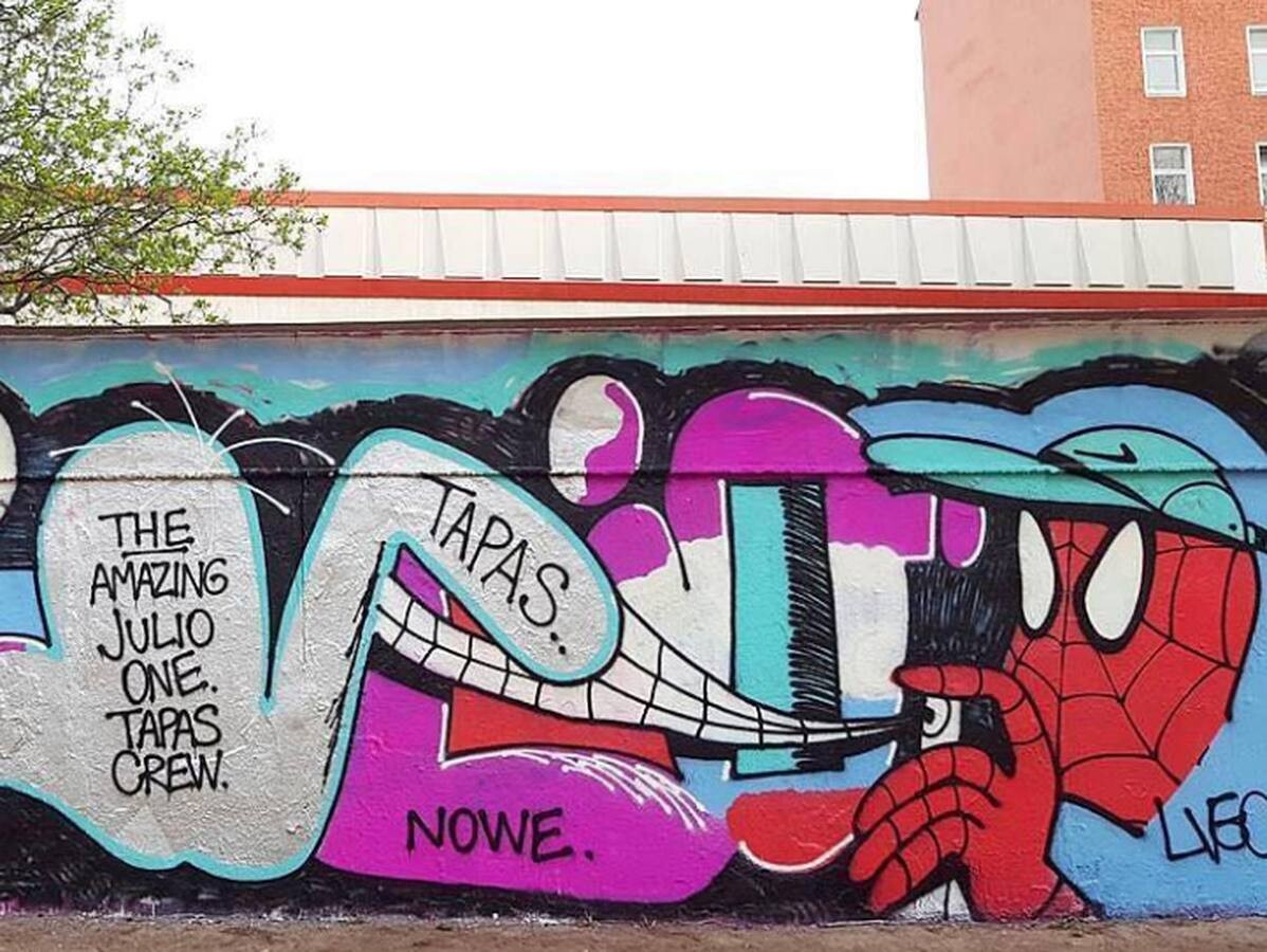 julione tapas homenaje graffiti 4