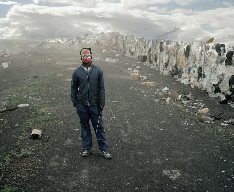 loba 2009 mikhael subotzky