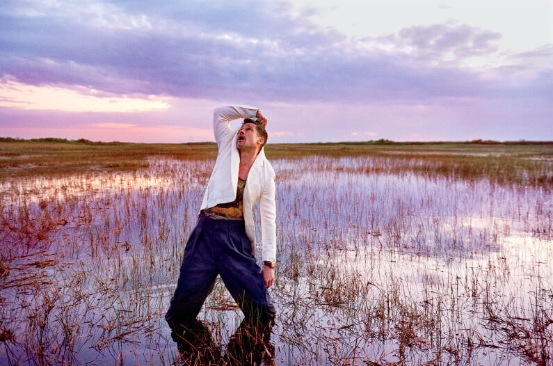 Brad Pitt por Ryan McGinley.