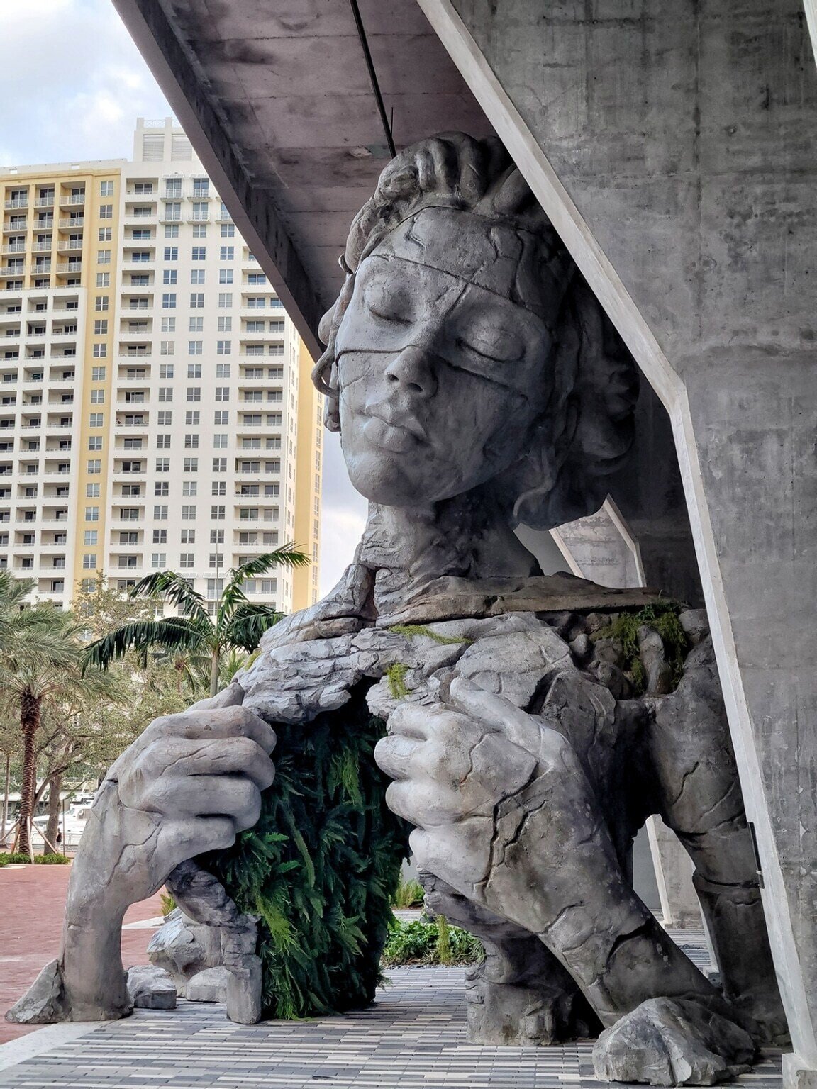 Daniel Popper escultura intervención urbana