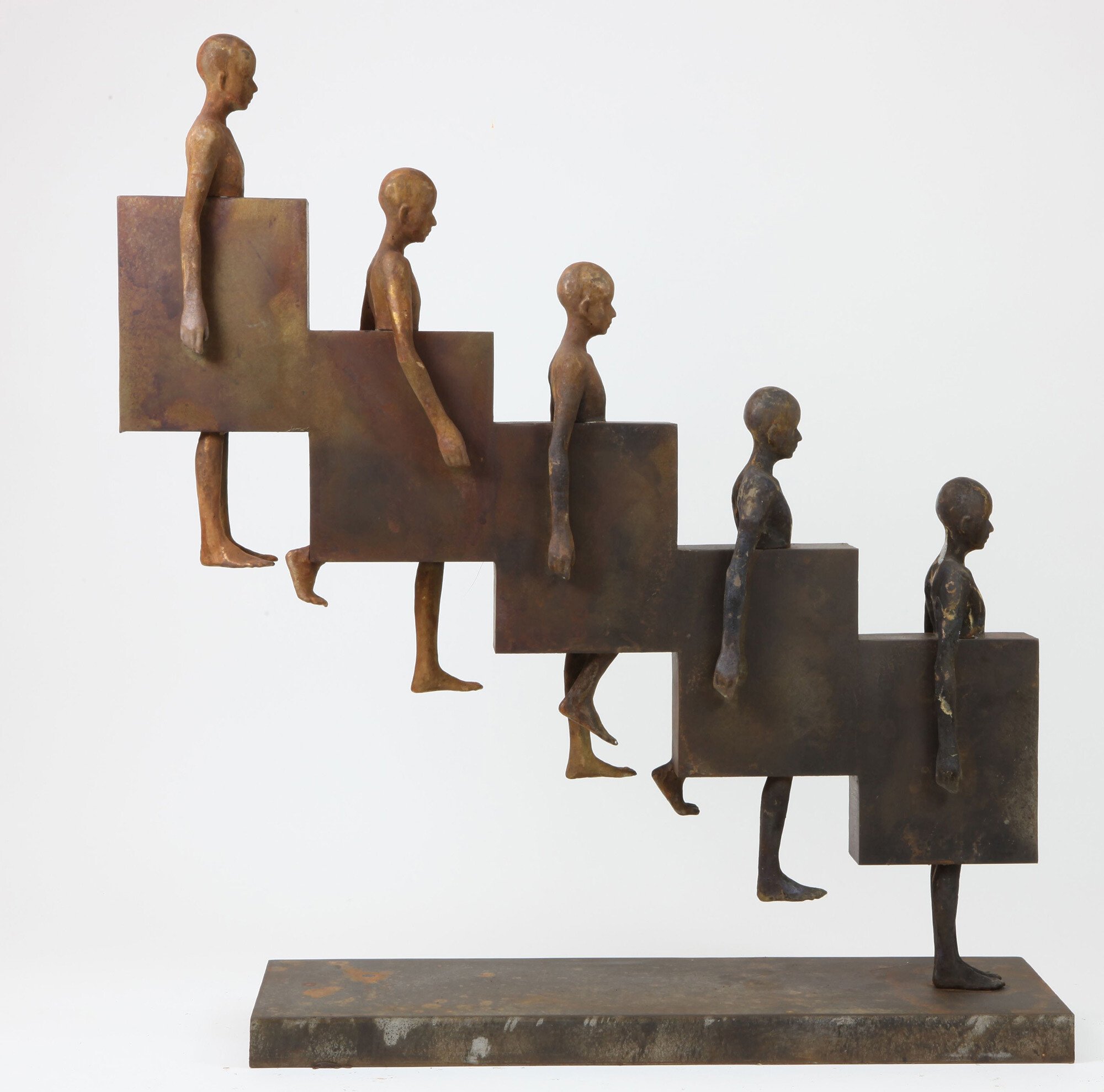 jesus curia escultura bronce surrealismo 5
