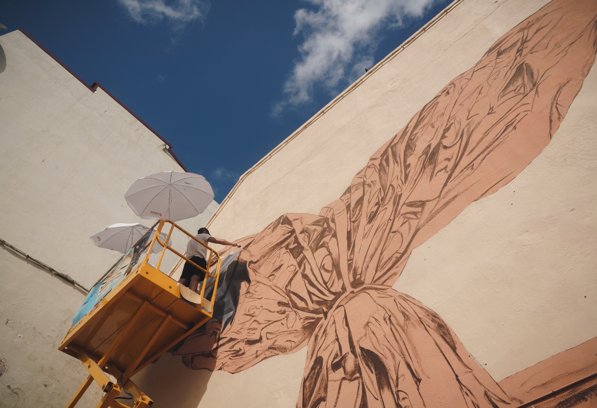 garbag tail murmure street mural arte urbano ecologia sostenibilidad 4