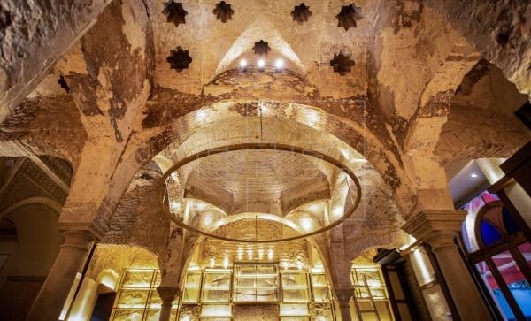 Descubierto en un bar de Sevilla un hamán almohade del siglo XII
