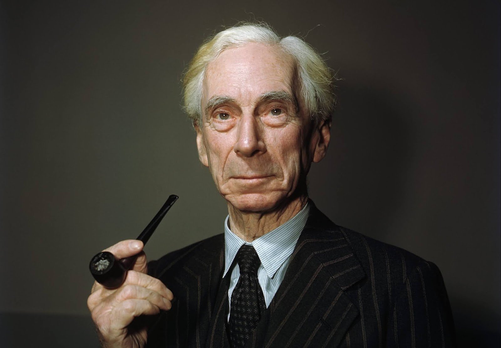 El miedo a la opinión pública, por Bertrand Russell