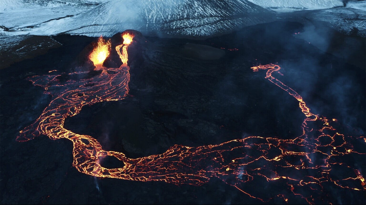 stranded corto volcan islandia stephane ridard2