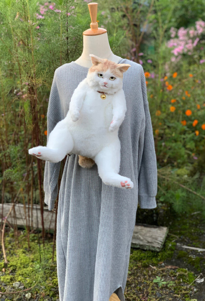 mochila gato hiperrealista japon6