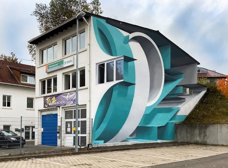 Peeta transforma fachadas en enormes ilusiones ópticas con sus murales anamórficos