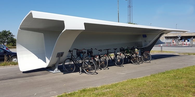 Dinamarca reconvierte aspas de turbinas eólicas en aparcamientos para bicicletas