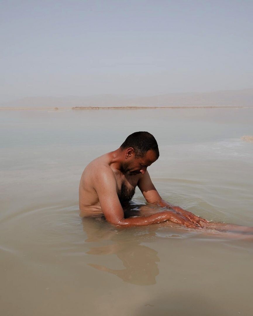 el mar muerto por el fotógrafo alexander bronfer1