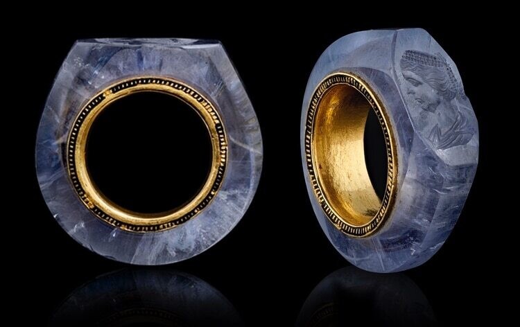anillo tallado retrato caligula 2000 anos antiguo 1