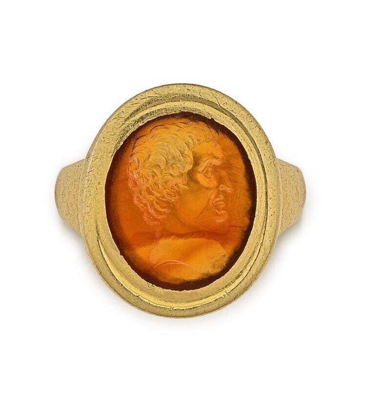anillo tallado retrato caligula 2000 anos antiguo marco antonio 5
