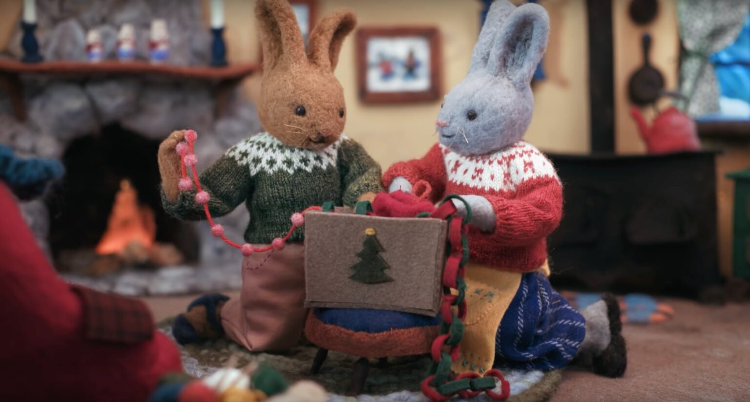 'Merry Christmas-Happy New Year': un entrañable cortometraje en stop motion protagonizado por animalillos de lana