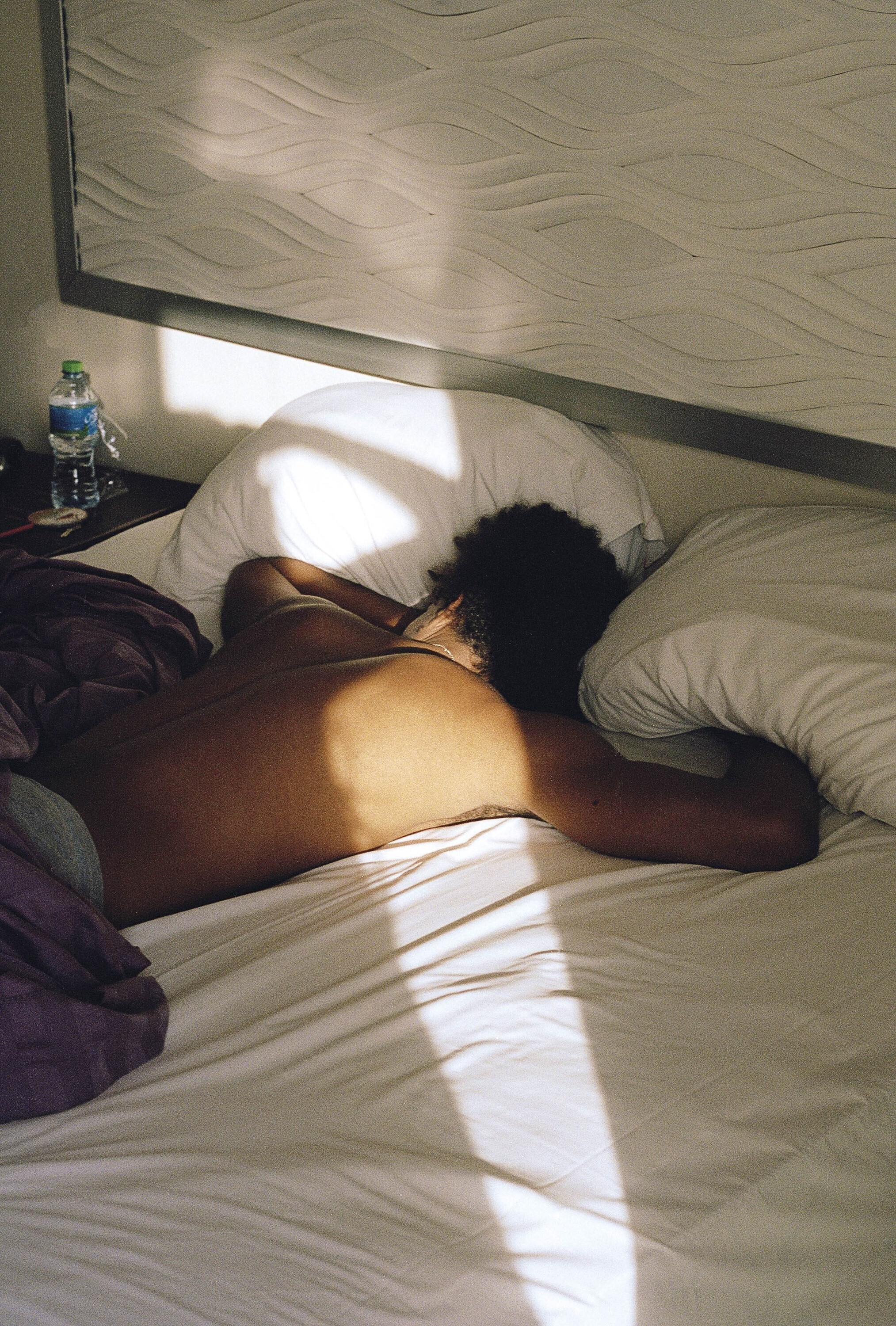 hola mi amol by karla hiraldo voleau