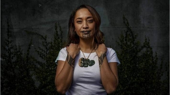 oriini kaipara maori tatuaje cara noticias presentadora historia 2
